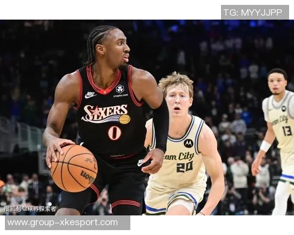 罗林斯火力全开11投8中三分球完美4投4中砍下25分助攻与抢断双双上双 罗林斯火力全开11投8中三分球完美4投4中砍下25分助攻与抢断双双上双