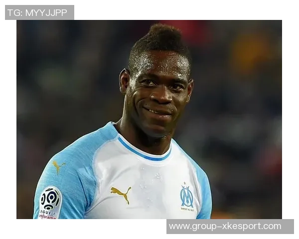 巴洛特利为保持竞技状态加盟第五级别球队进行训练