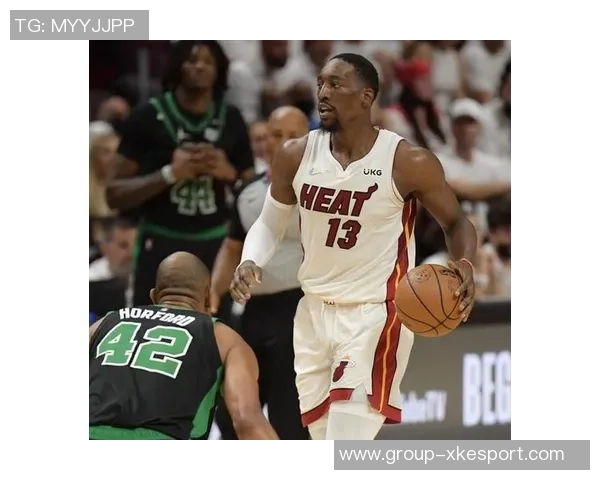 老詹连续两场逆转局势41岁依然强势贡献3088表现令人惊叹