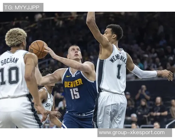 布泽尔儿子狂砍30分14板3助3断1帽上半场表现惊艳引发热议