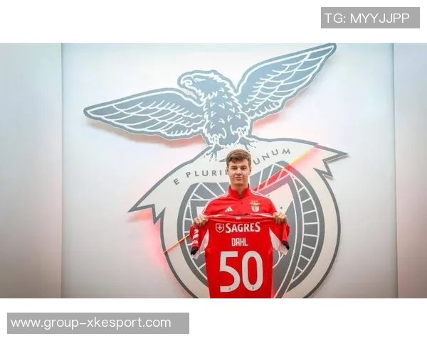 本菲卡计划冬窗出售施耶尔德鲁普目标转会费2500万欧元 本菲卡计划冬窗出售施耶尔德鲁普目标转会费2500万欧元