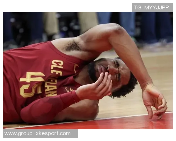 米切尔复出大爆发砍37分助队止连败八记三分展现超强火力